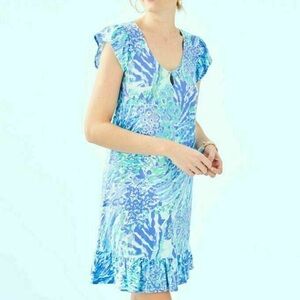 blue Lilly pulitzer dress in sz large has flutter sleeves and ruffle hem